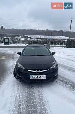 Універсал Opel Astra 2014 в Стрию