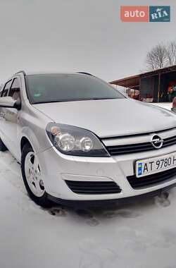 Универсал Opel Astra 2005 в Рогатине