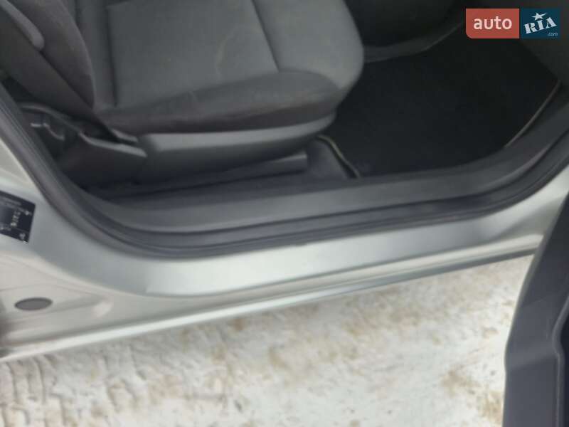 Универсал Opel Astra 2006 в Нововолынске