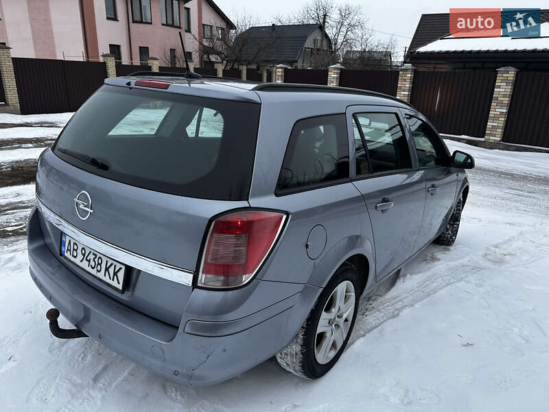 Универсал Opel Astra 2009 в Виннице