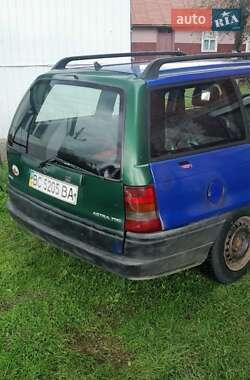 Универсал Opel Astra 1995 в Дрогобыче