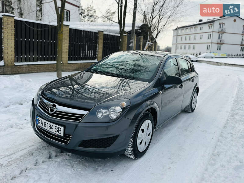 Хэтчбек Opel Astra 2009 в Киеве фото Хэтчбек Opel Astra 2009 в Киеве
