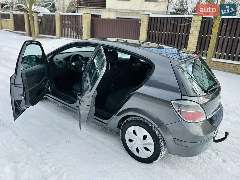 Хэтчбек Opel Astra 2009 в Киеве фото 13 Хэтчбек Opel Astra 2009 в Киеве