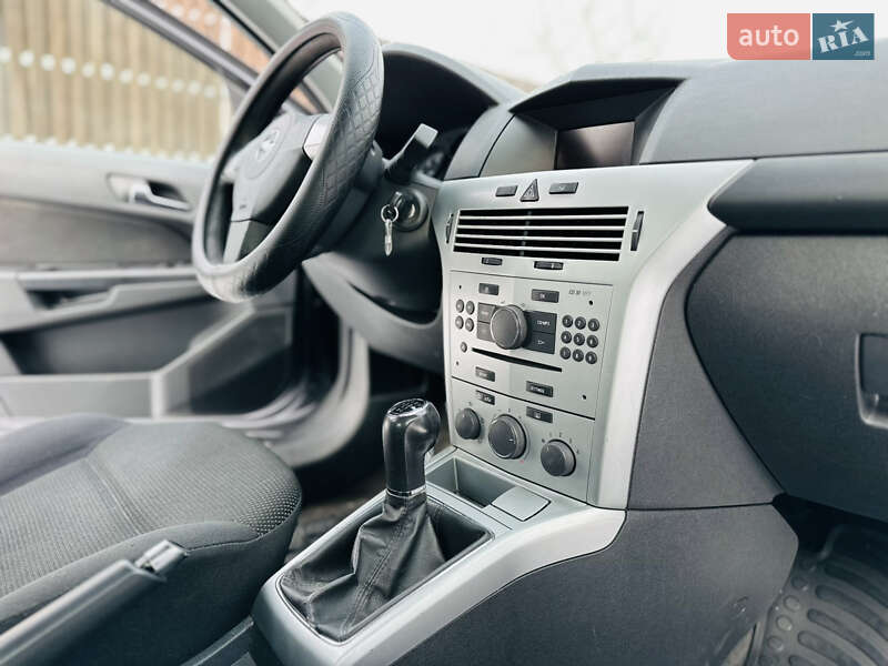Хэтчбек Opel Astra 2009 в Киеве фото 27 Хэтчбек Opel Astra 2009 в Киеве