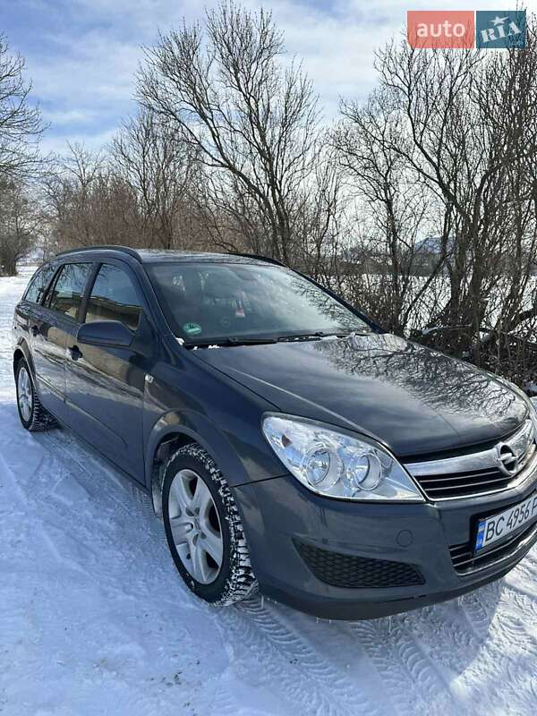 Універсал Opel Astra 2009 в Львові фото 4 Універсал Opel Astra 2009 в Львові