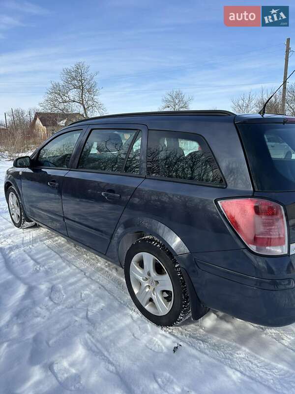 Універсал Opel Astra 2009 в Львові фото 17 Універсал Opel Astra 2009 в Львові