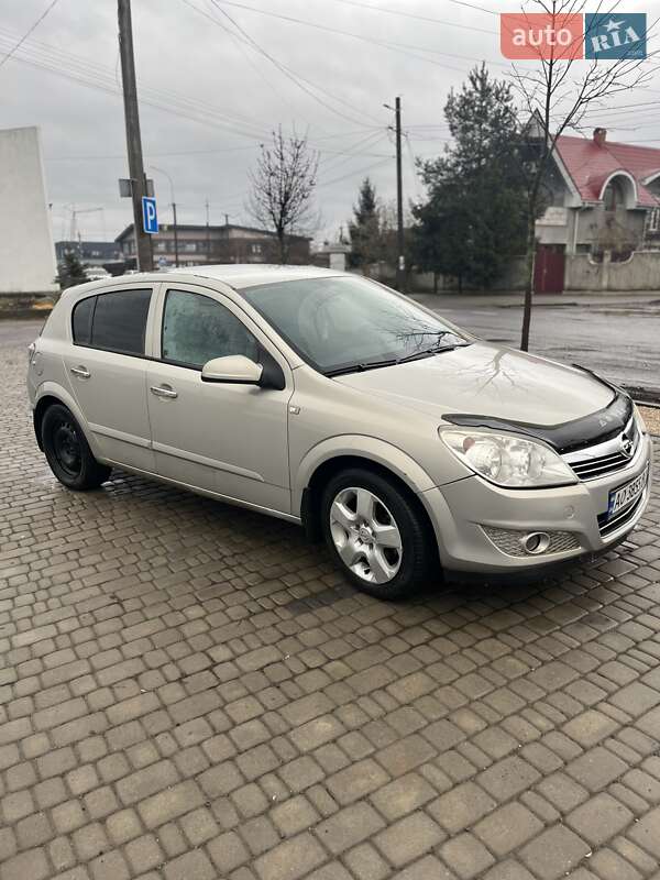 Opel Astra 2008 Opel Astra 2008