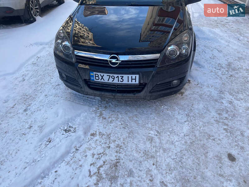 Універсал Opel Astra 2006 в Хмельницькому