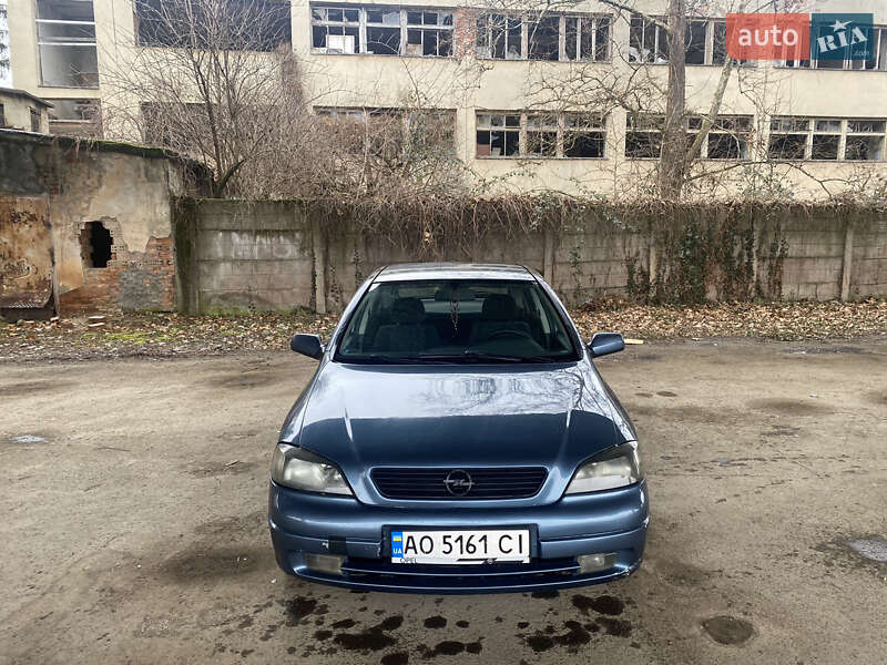 Хетчбек Opel Astra 1998 в Мукачевому