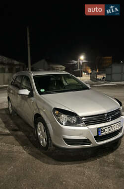 Універсал Opel Astra 2004 в Дніпрі