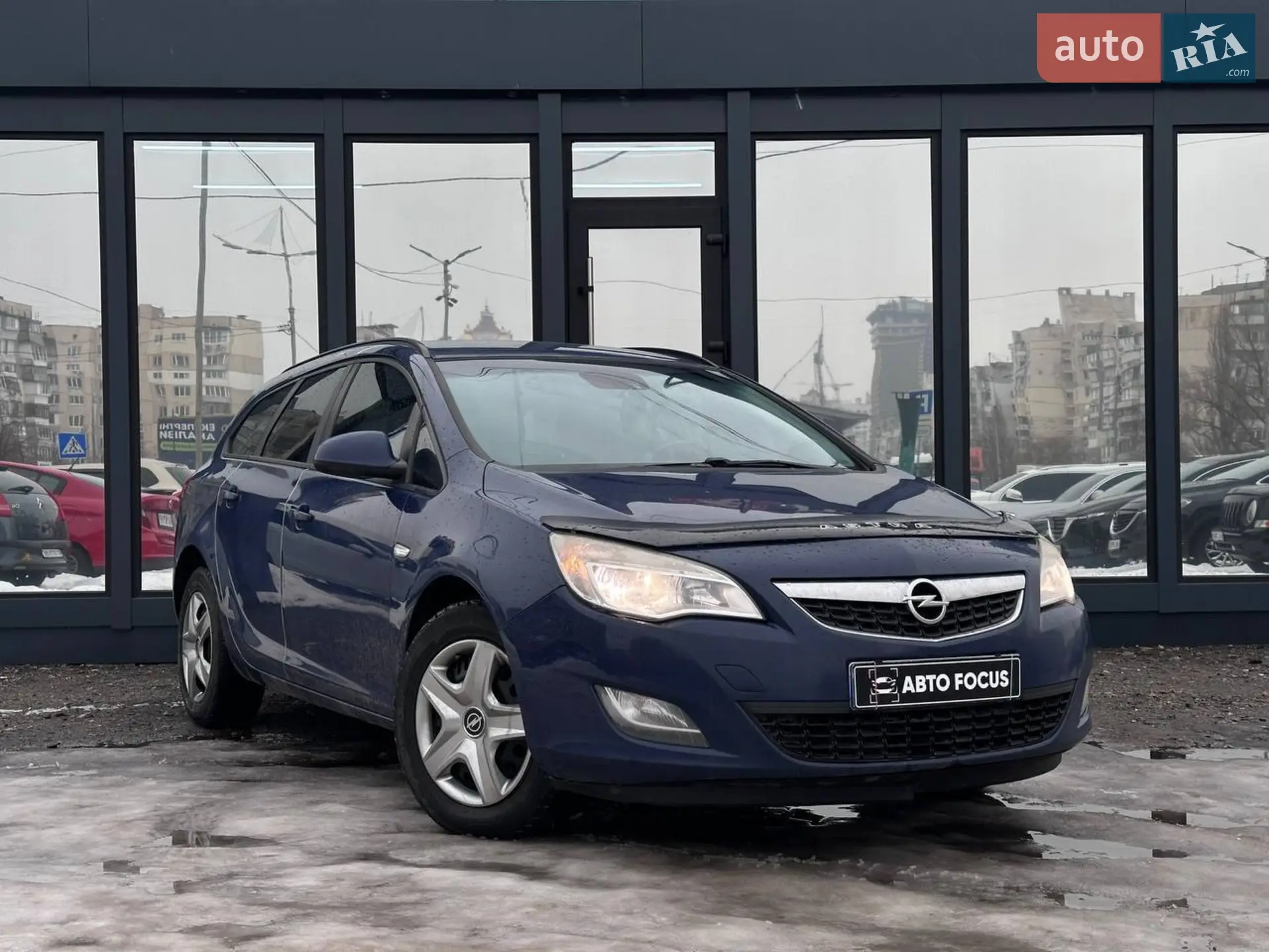 Opel Astra 2012