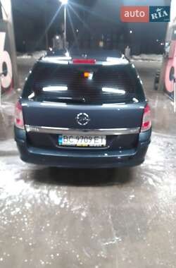 Универсал Opel Astra 2007 в Львове