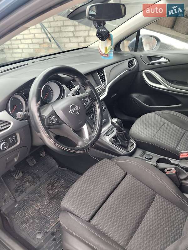 Универсал Opel Astra 2017 в Виннице