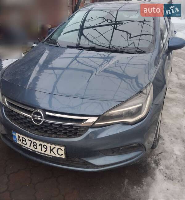 Универсал Opel Astra 2017 в Виннице