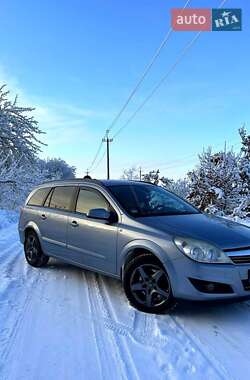 Универсал Opel Astra 2008 в Тетиеве