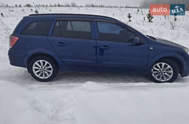 Универсал Opel Astra 2005 в Тернополе