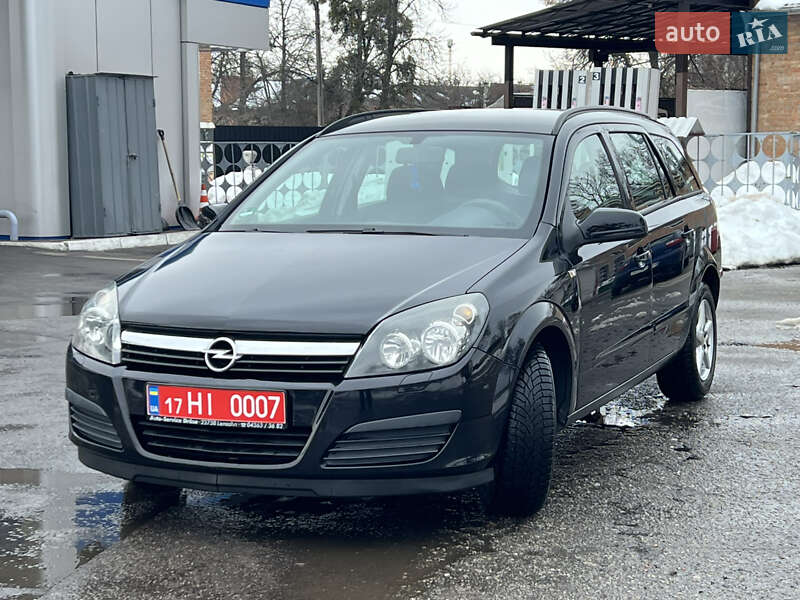 Універсал Opel Astra 2006 в Лубнах
