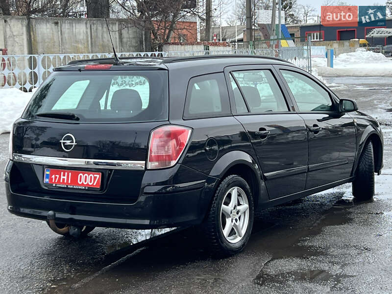 Універсал Opel Astra 2006 в Лубнах