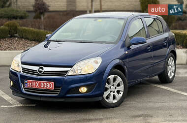 Хетчбек Opel Astra 2008 в Запоріжжі