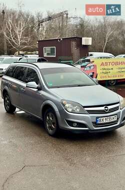 Універсал Opel Astra 2010 в Запоріжжі