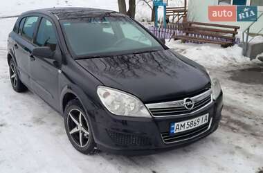 Хетчбек Opel Astra 2007 в Малині