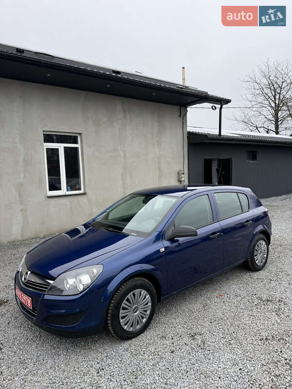 Хэтчбек Opel Astra 2009 в Луцке фото 9 Хэтчбек Opel Astra 2009 в Луцке