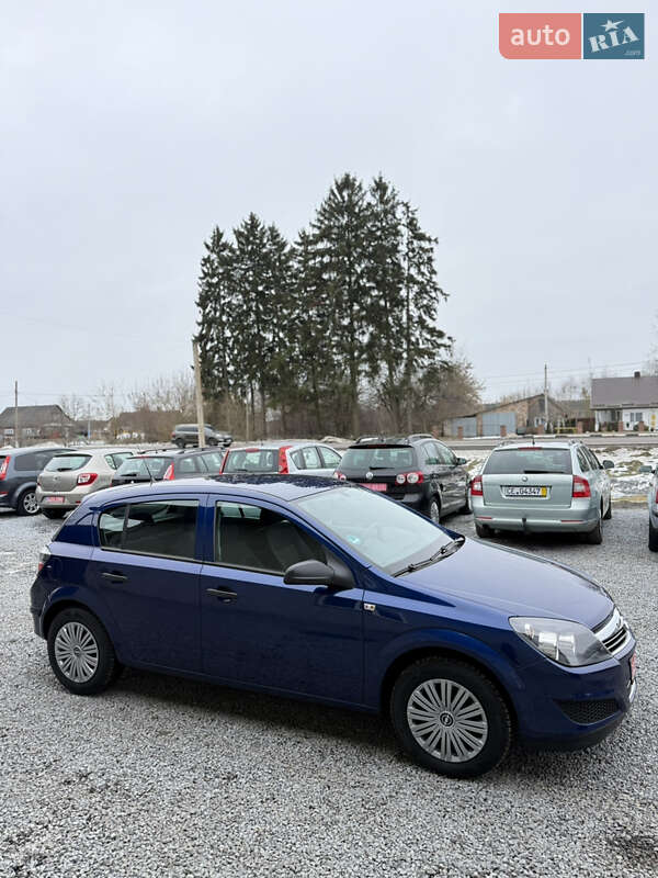 Хэтчбек Opel Astra 2009 в Луцке фото 19 Хэтчбек Opel Astra 2009 в Луцке