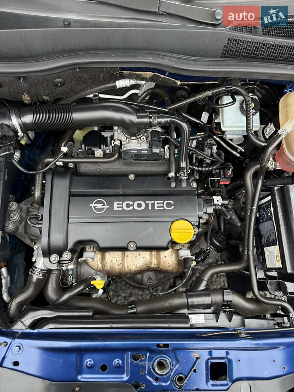 Хэтчбек Opel Astra 2009 в Луцке фото 85 Хэтчбек Opel Astra 2009 в Луцке