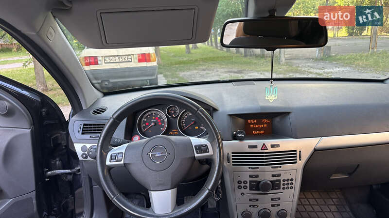 Хэтчбек Opel Astra 2009 в Киеве фото 7 Хэтчбек Opel Astra 2009 в Киеве