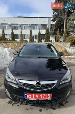 Хэтчбек Opel Astra 2010 в Ровно