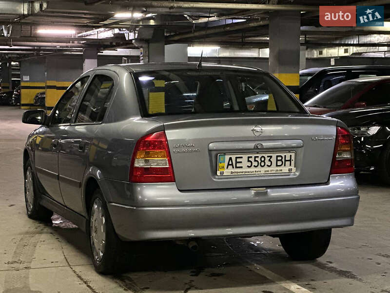 Седан Opel Astra 2006 в Дніпрі фото 8 Седан Opel Astra 2006 в Дніпрі