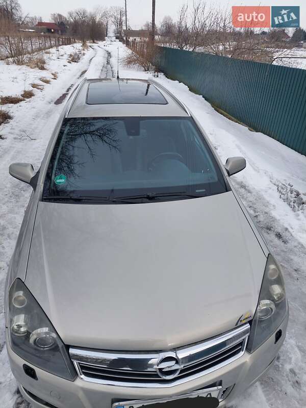Универсал Opel Astra 2009 в Киеве фото 9 Универсал Opel Astra 2009 в Киеве