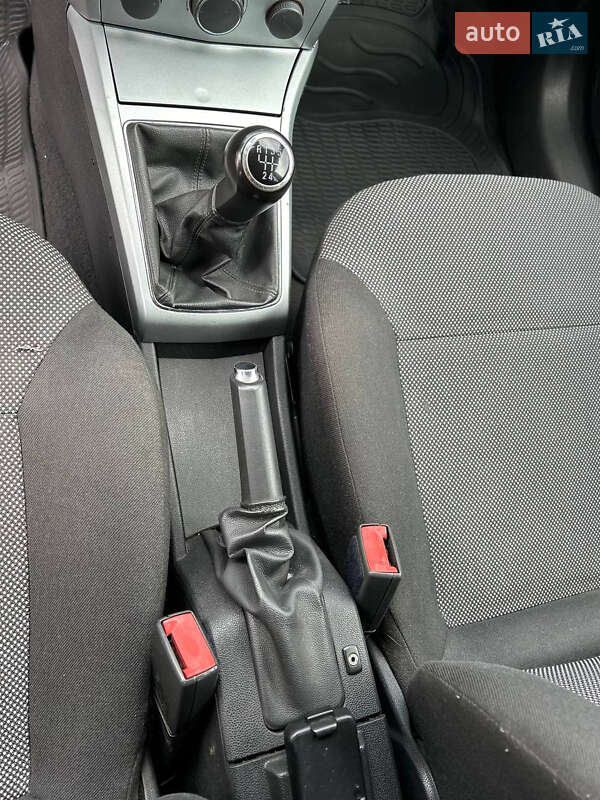 Универсал Opel Astra 2009 в Дубно фото 12 Универсал Opel Astra 2009 в Дубно
