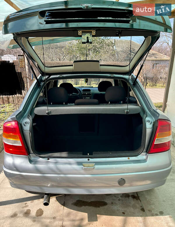Хетчбек Opel Astra 2003 в Миколаєві