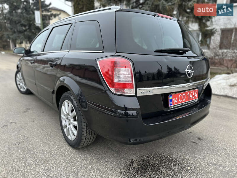Универсал Opel Astra 2007 в Ивано-Франковске