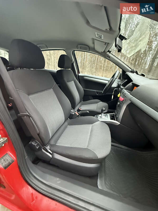 Хэтчбек Opel Astra 2009 в Житомире