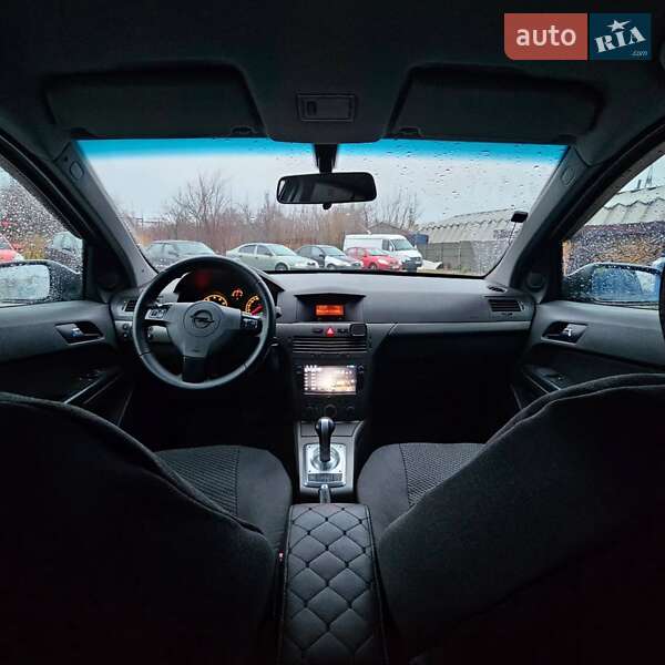 Хэтчбек Opel Astra 2006 в Днепре