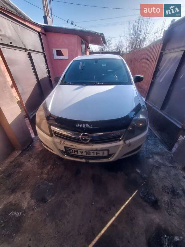 Универсал Opel Astra 2009 в Сумах