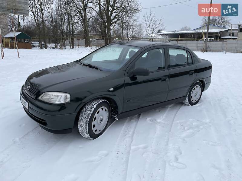 Седан Opel Astra 2002 в Жмеринці