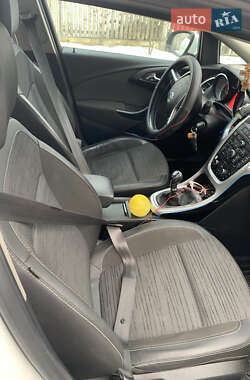 Универсал Opel Astra 2014 в Житомире фото 19 Универсал Opel Astra 2014 в Житомире