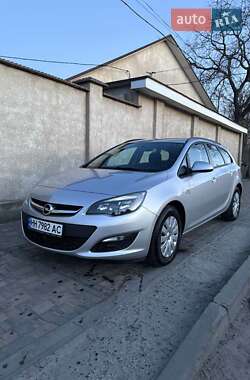 Універсал Opel Astra 2015 в Білгороді-Дністровському