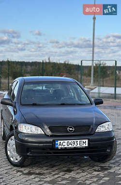 Седан Opel Astra 2008 в Луцьку