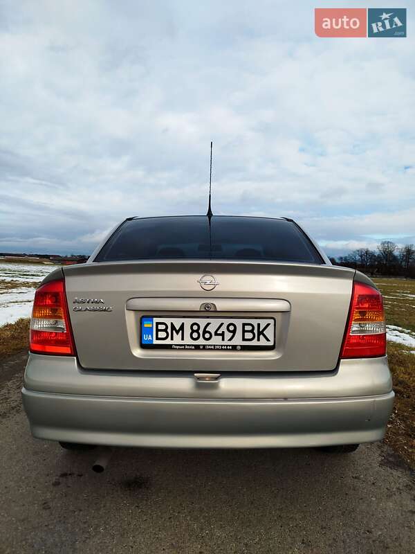 Седан Opel Astra 2007 в Бурині