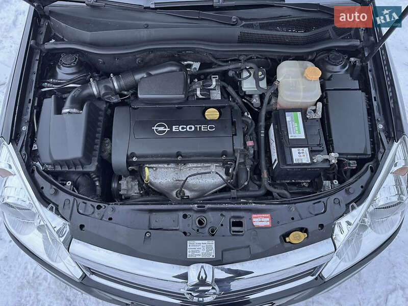 Універсал Opel Astra 2006 в Києві