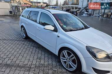 Універсал Opel Astra 2007 в Луцьку