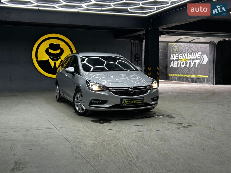 Opel Astra 2016