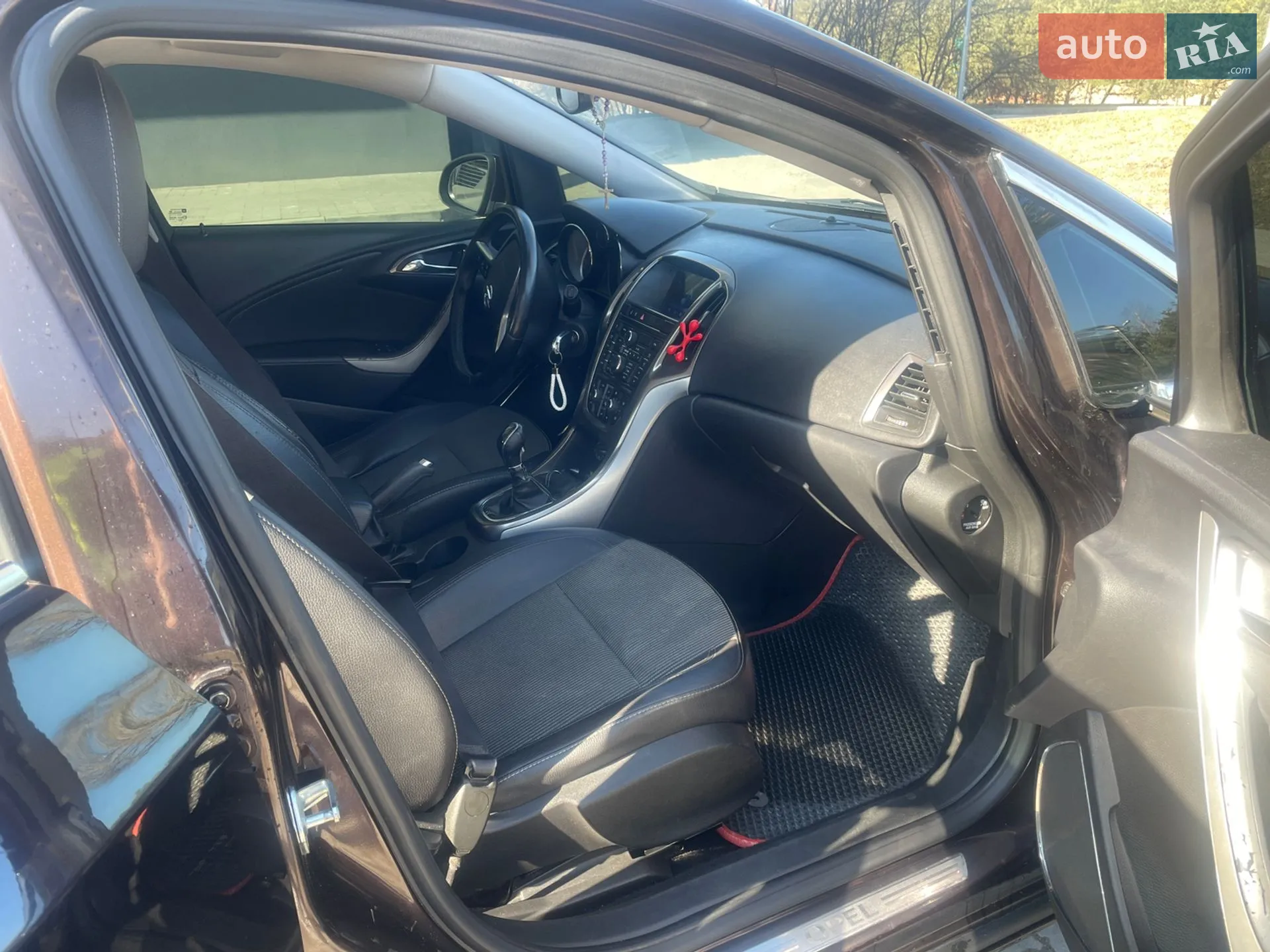 2012 Opel Astra - мініатюра 17