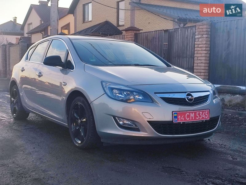 Хэтчбек Opel Astra 2009 в Виннице