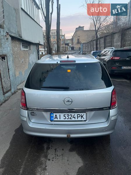 Универсал Opel Astra 2009 в Киеве