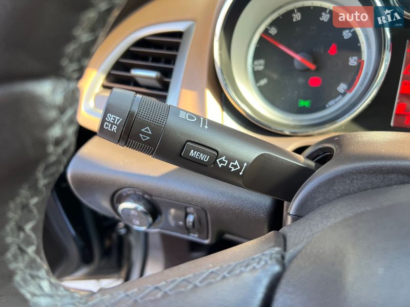 Универсал Opel Astra 2014 в Ивано-Франковске